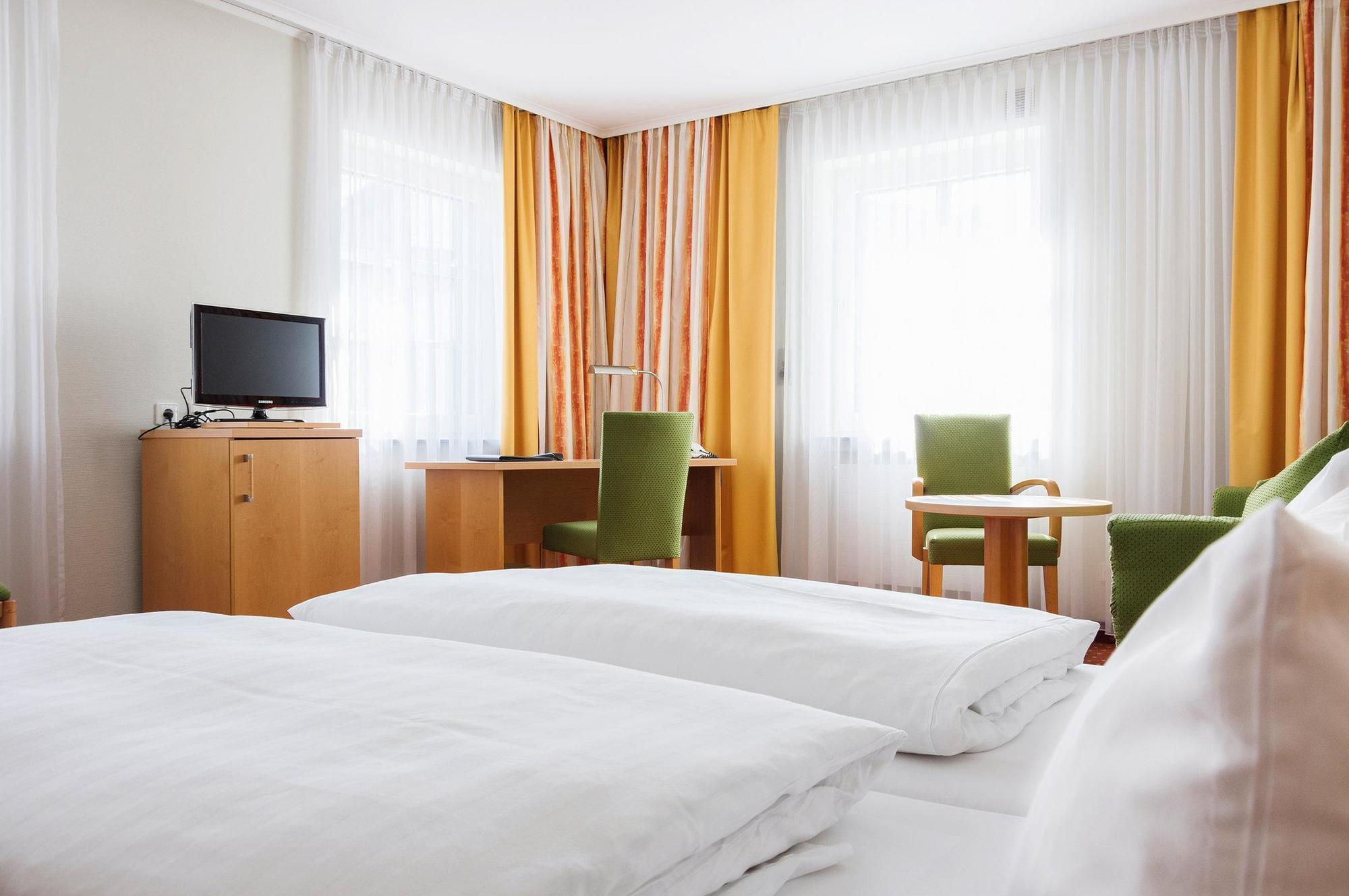 Hotel Rad Tettnang Dış mekan fotoğraf